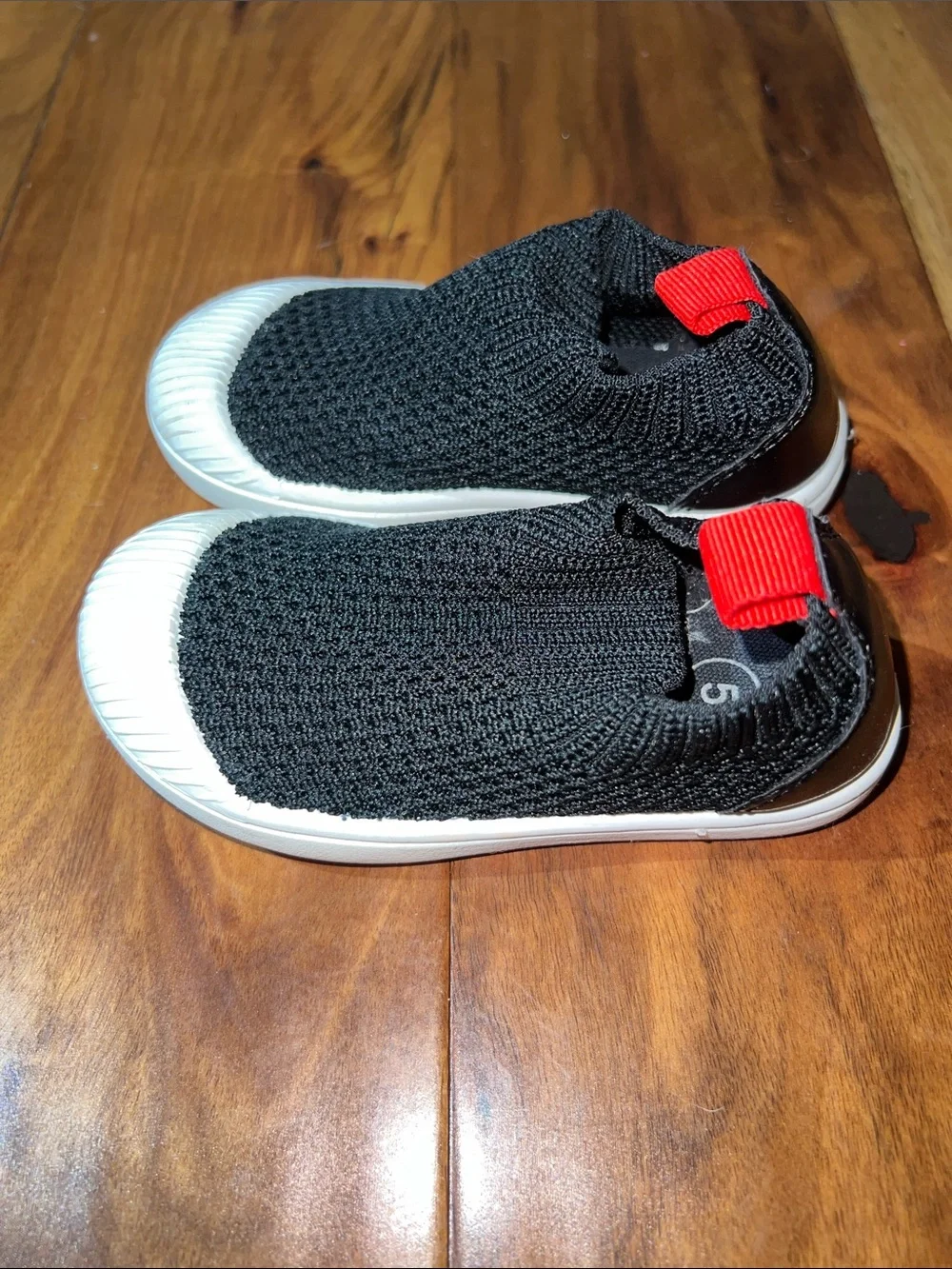 Cat & Jack comfortable slip